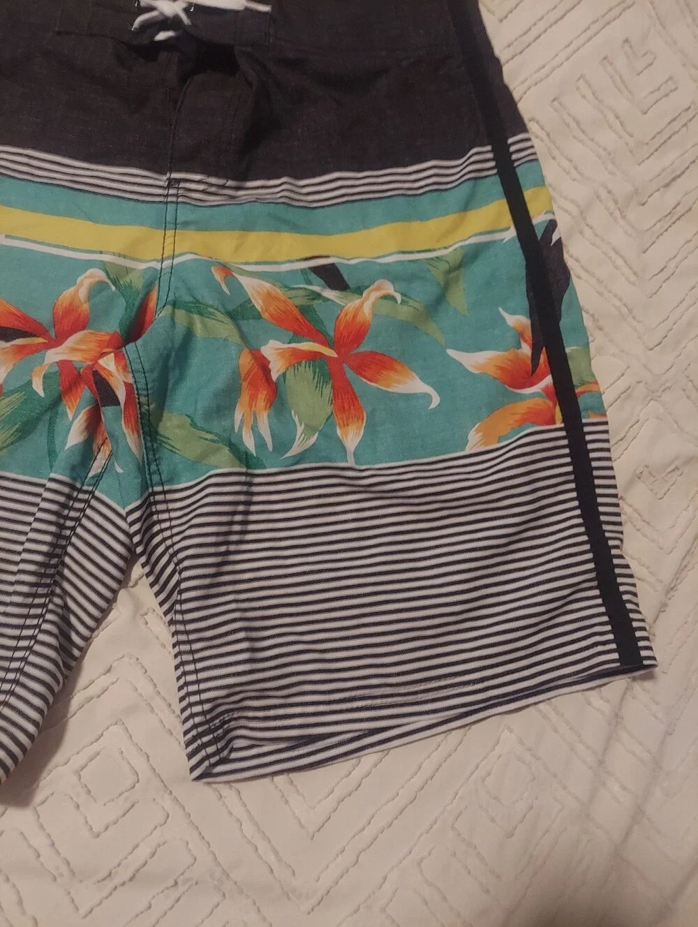 Mossimo Supply Co Mens Board Shorts Size 34 Floral Striped Swim Trunks Teal Oran